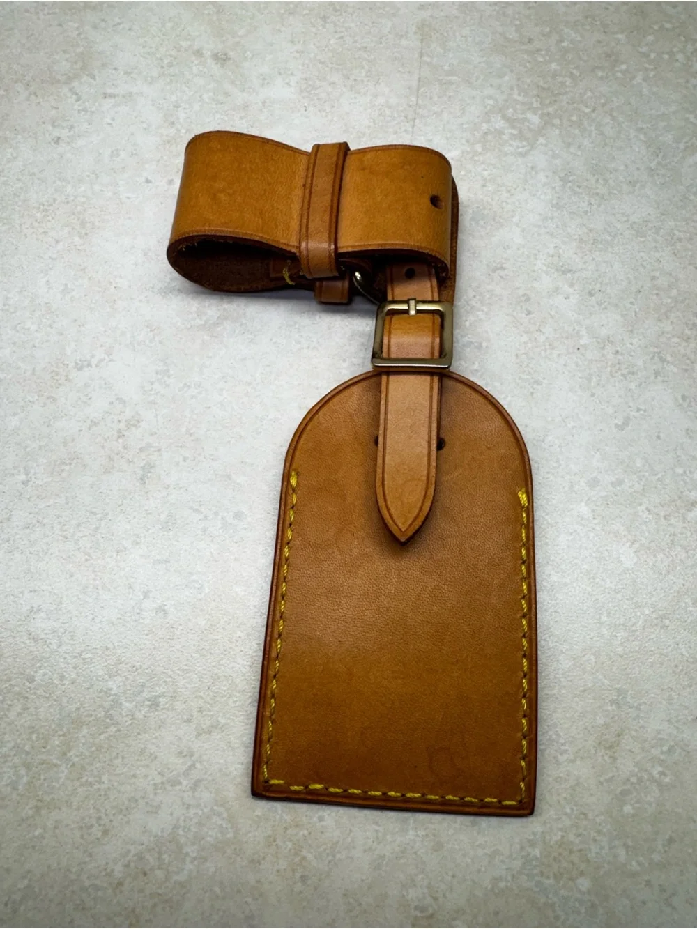 Louis Vuitton Luggage Tag & Poignet Set Pre-loved
